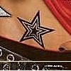 bill are tatuaj nou. soooper scumpic. like his tatoo