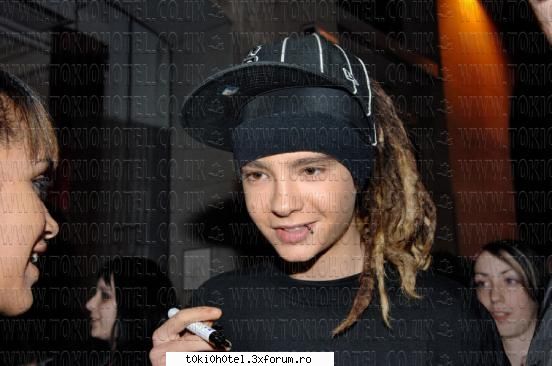 poze tom kaulitz!!! ink mai noua