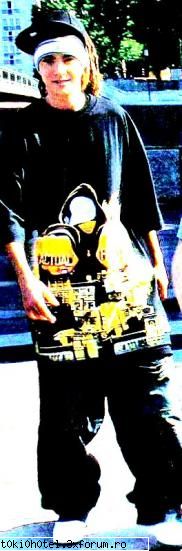 poze tom kaulitz!!! ador tricoul asta