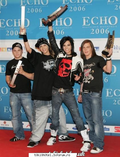 poze tom kaulitz!!! blugi...