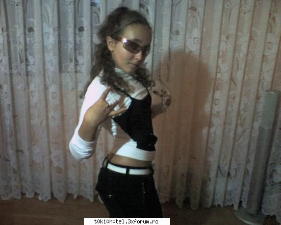 Poze cu noi. - e facuata recent....nu prea imi place.da......am - Cool Stuff !!!